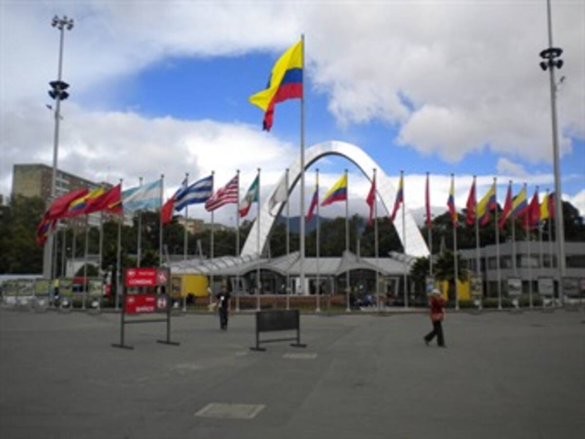 Casi 300 libros del Huila se toman la Feria del Libro en Bogotá