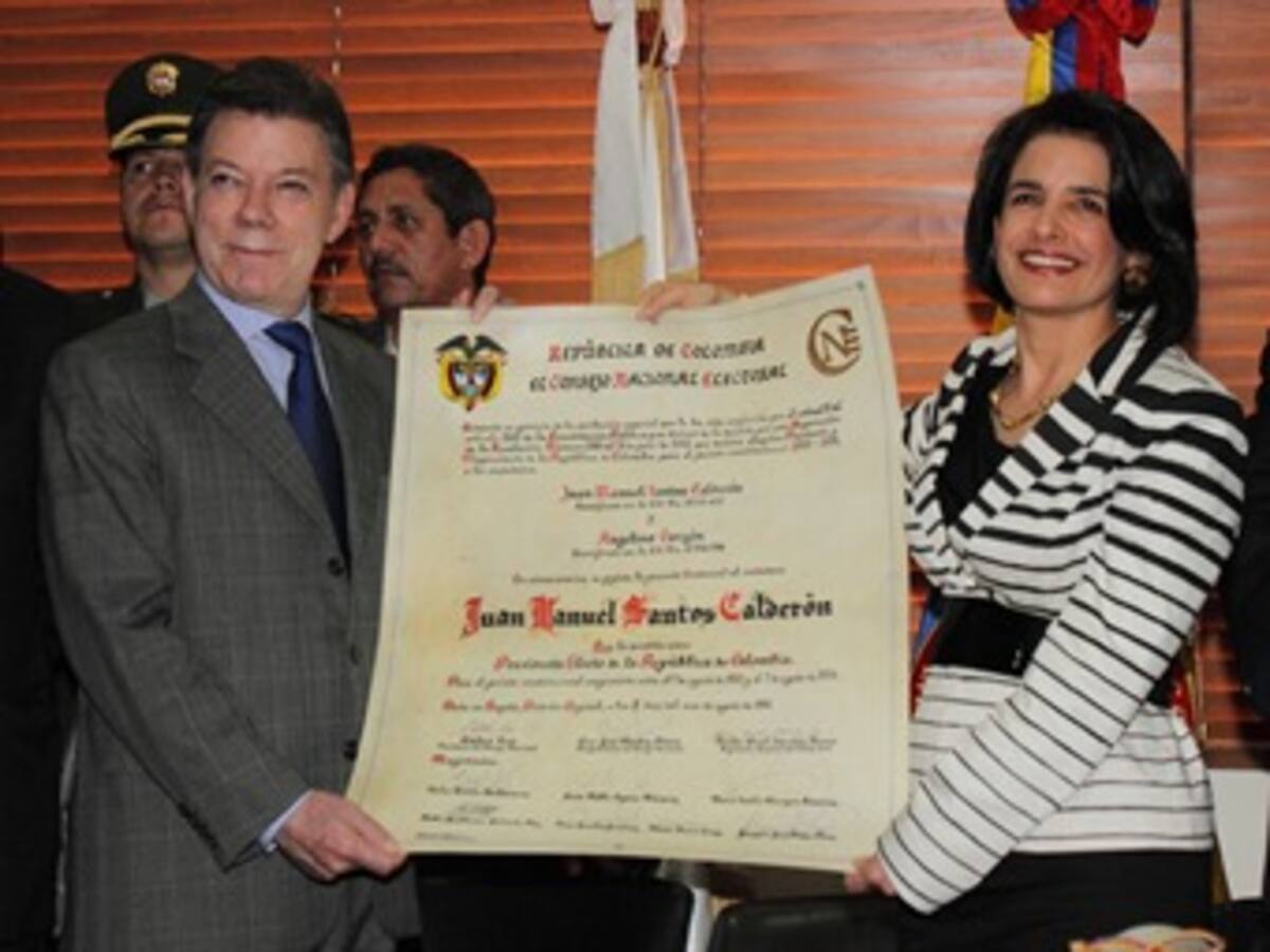 Santos anuncia nueva Mincultura, director de Coldeportes y del ICBF