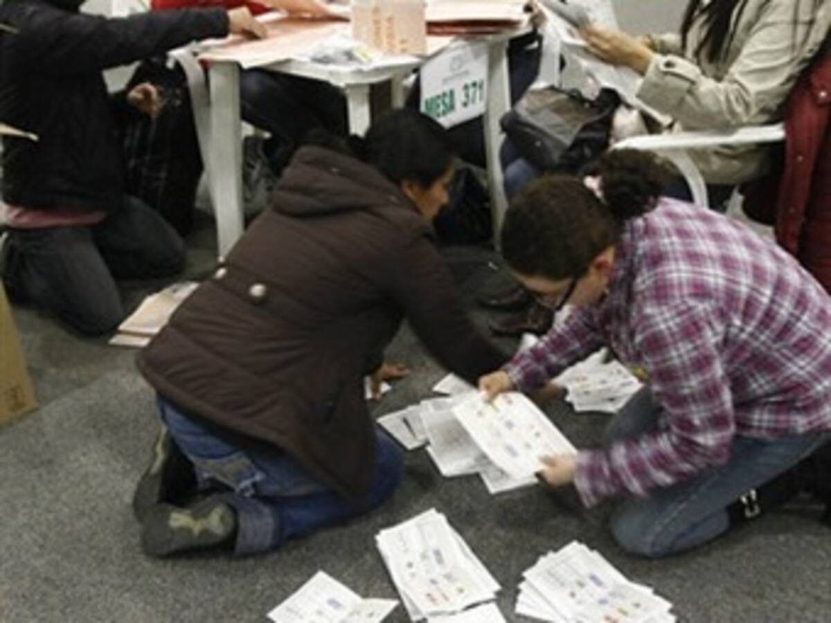 Fiscalía solicitará reconteo de votos nulos y hará inspecciones
