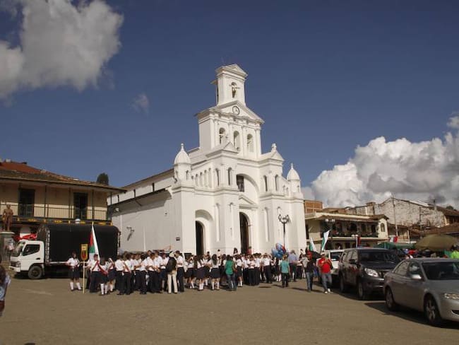 En Marinilla, Antioquia, este domingo harán el funeral de la guerra