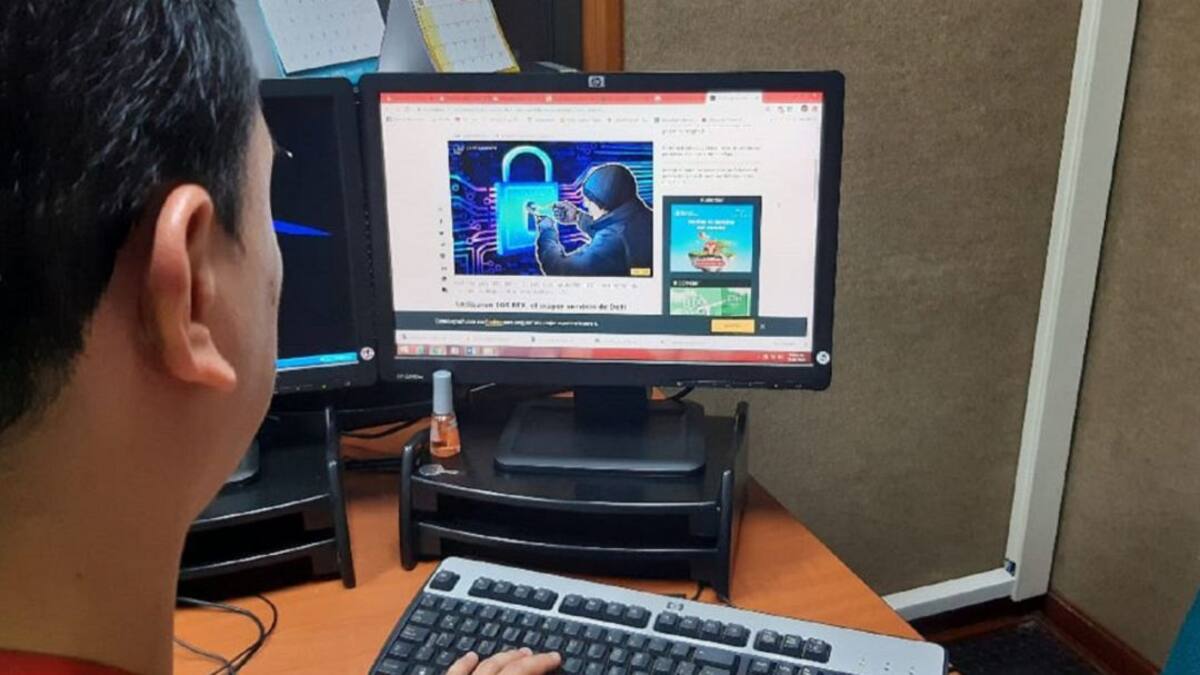Subintendente Harold Gomajoa, jefe delitos informaticos