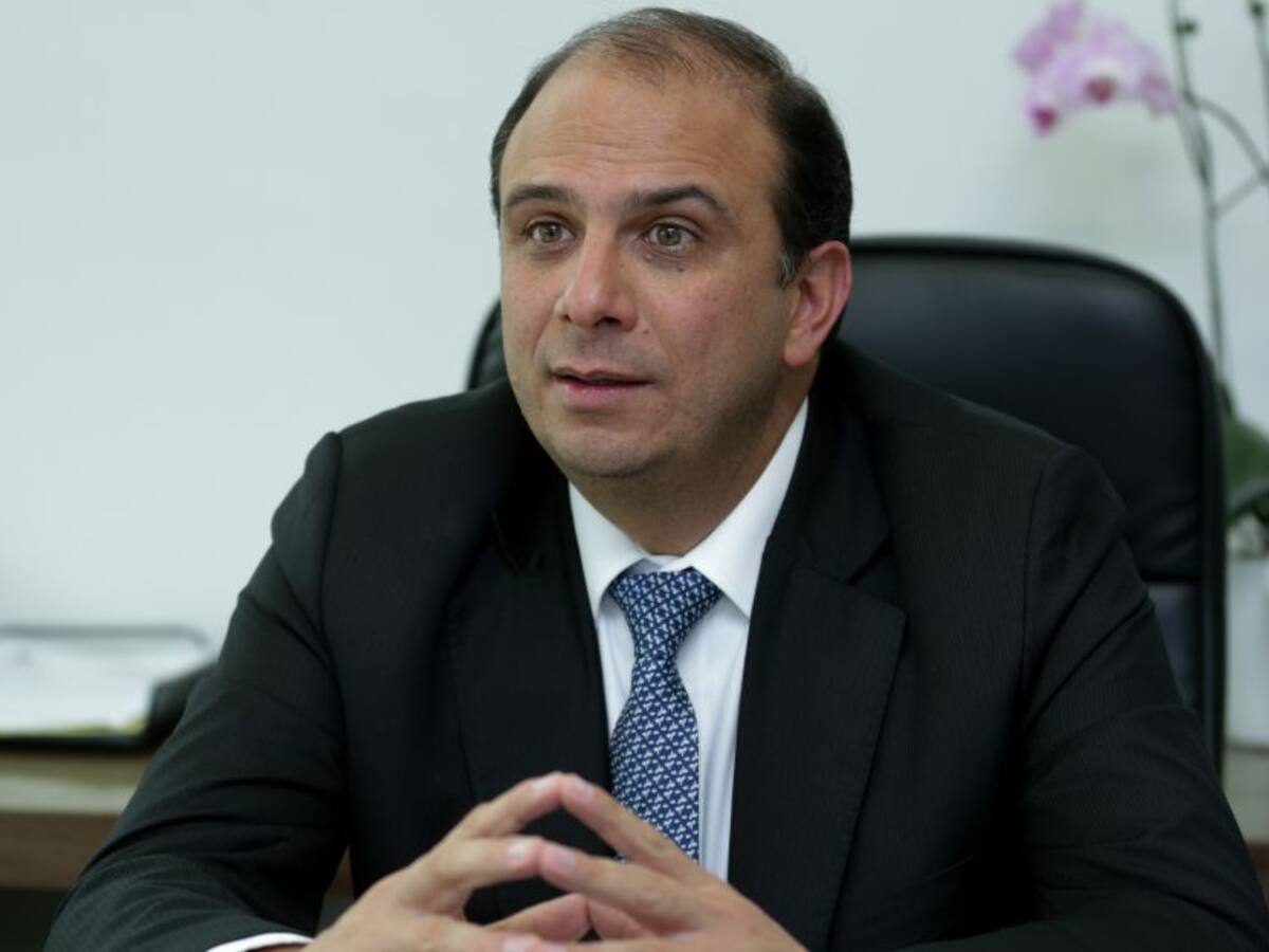 Carlos Camargo hace su primera Misión Humanitaria como defensor del Pueblo