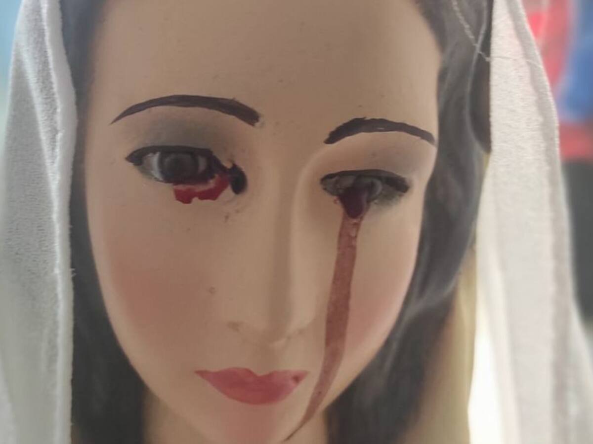 VIDEO: Virgen ha llorado sangre en Bucaramanga
