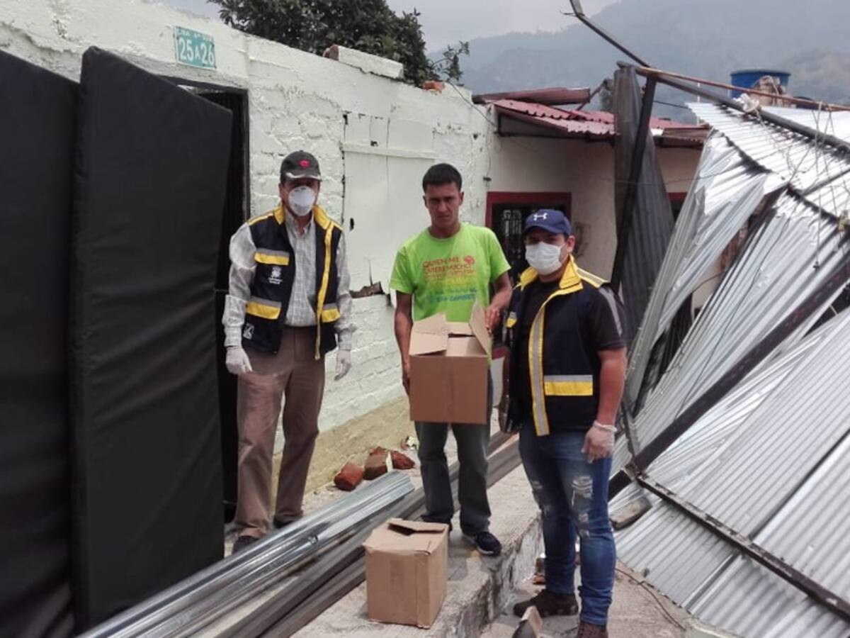 Ayudas humanitarias para familias afectadas por invierno en Ibagué