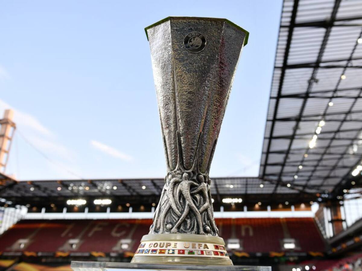 UEFA permitirá hasta 9.500 hinchas en la final de la Europa League