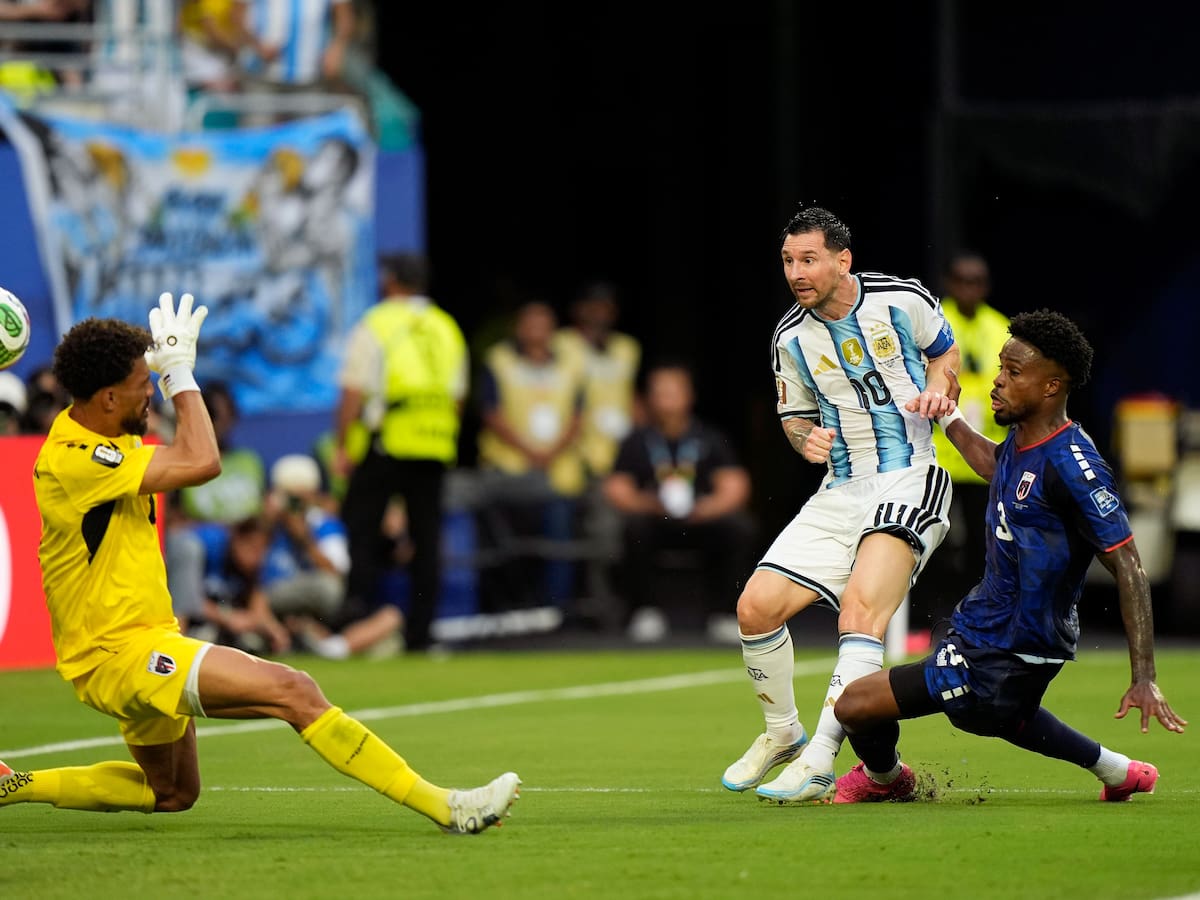 Argentina sufrió de más con la histórica Cabo Verde y avanzó a octavos del Mundial: resumen