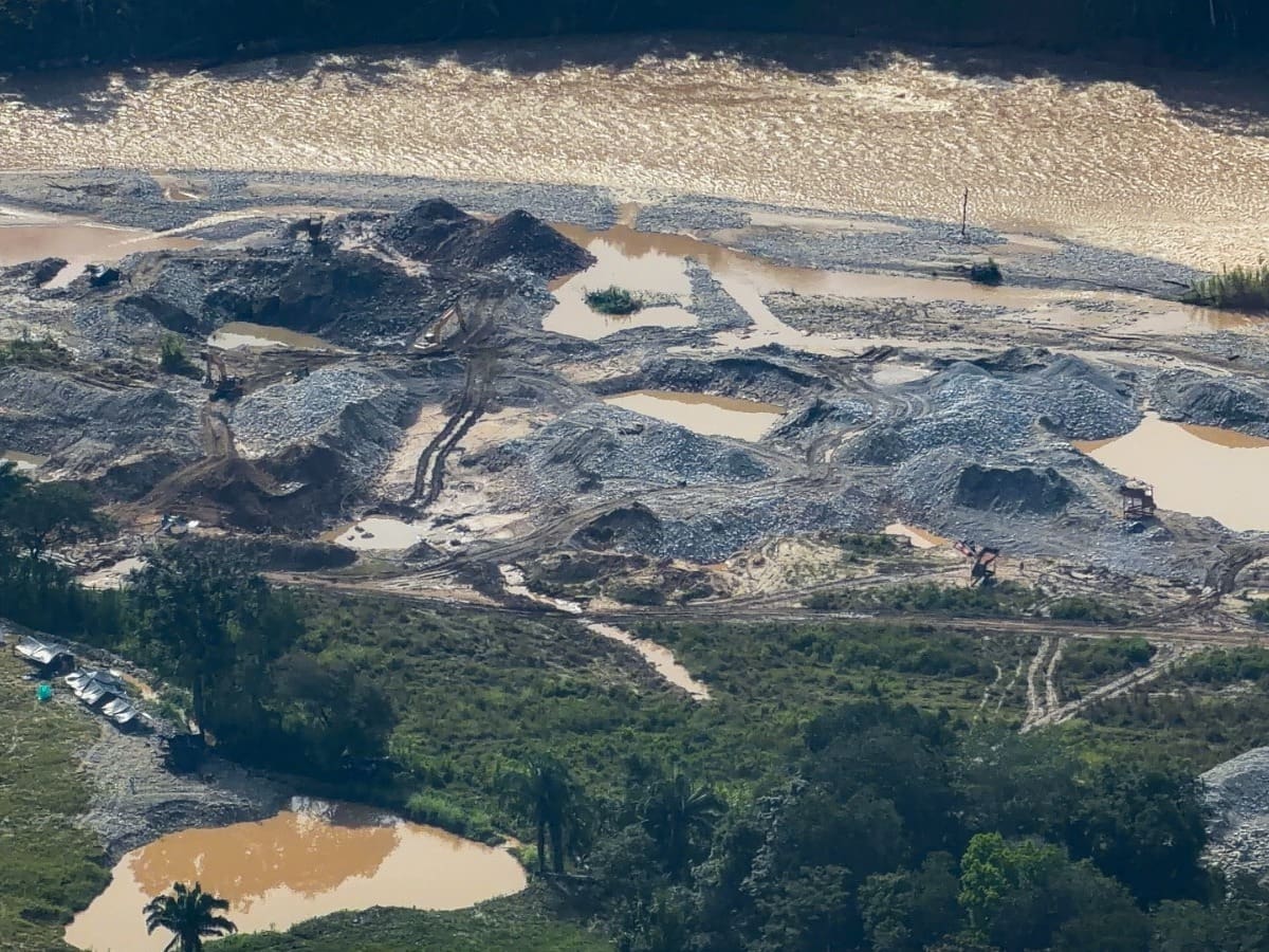 Defensoría alerta por acelerada expansión de la minería ilegal en el sur del Tolima