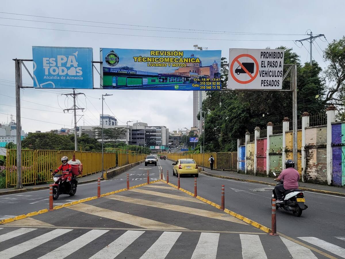 ¿Cuál es el estado de los puentes en Armenia, en especial La Florida?