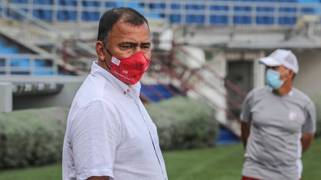 Harold Rivera, entrenador de Santa Fe