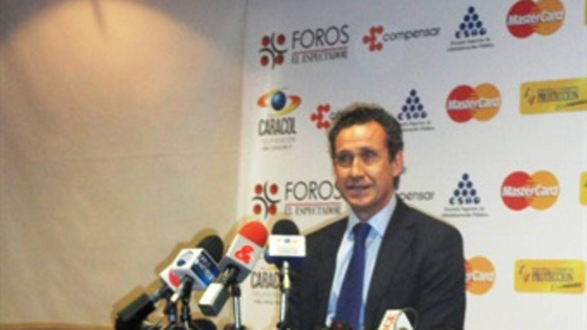 Valdano: 'Falcao es un gran jugador pero él solo no puede clasificar a ningún equipo'