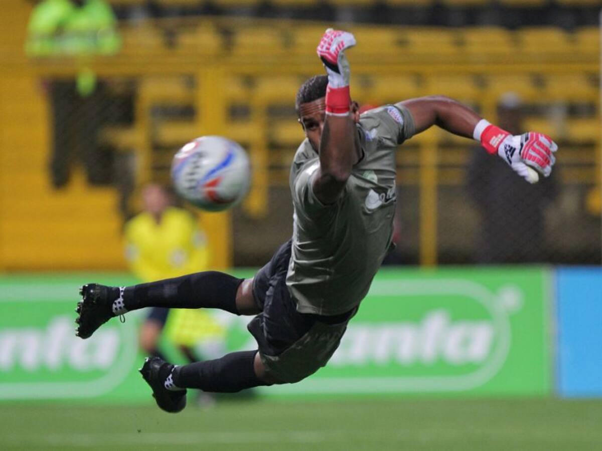 Camacho: "Bonilla recibió ataques a su carro luego del error ante Santa Fe"