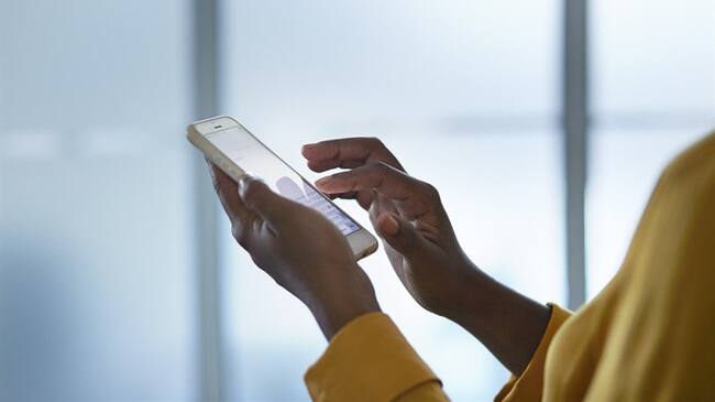 ¿Usted para qué utiliza su celular?. Foto: Getty Images