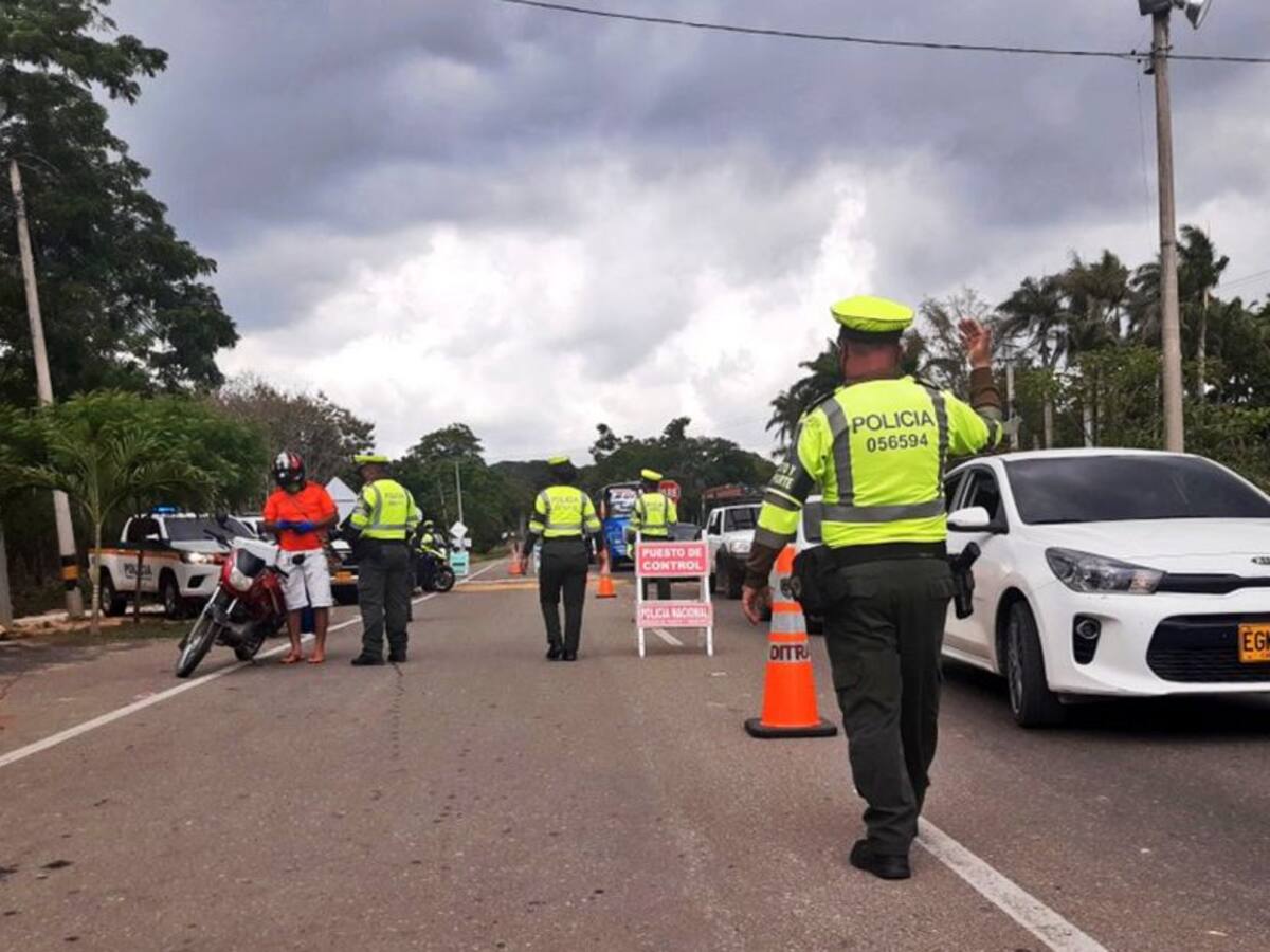13 puestos de control en vías de Bolívar para el control del toque de queda