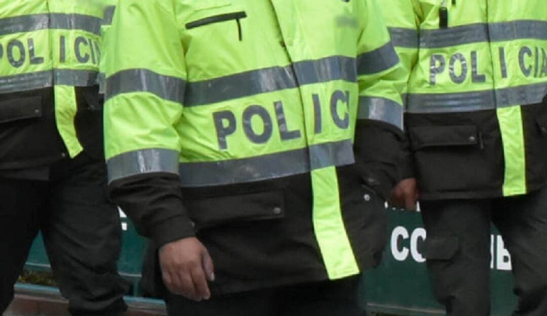 Hostigada policía en Hacarí