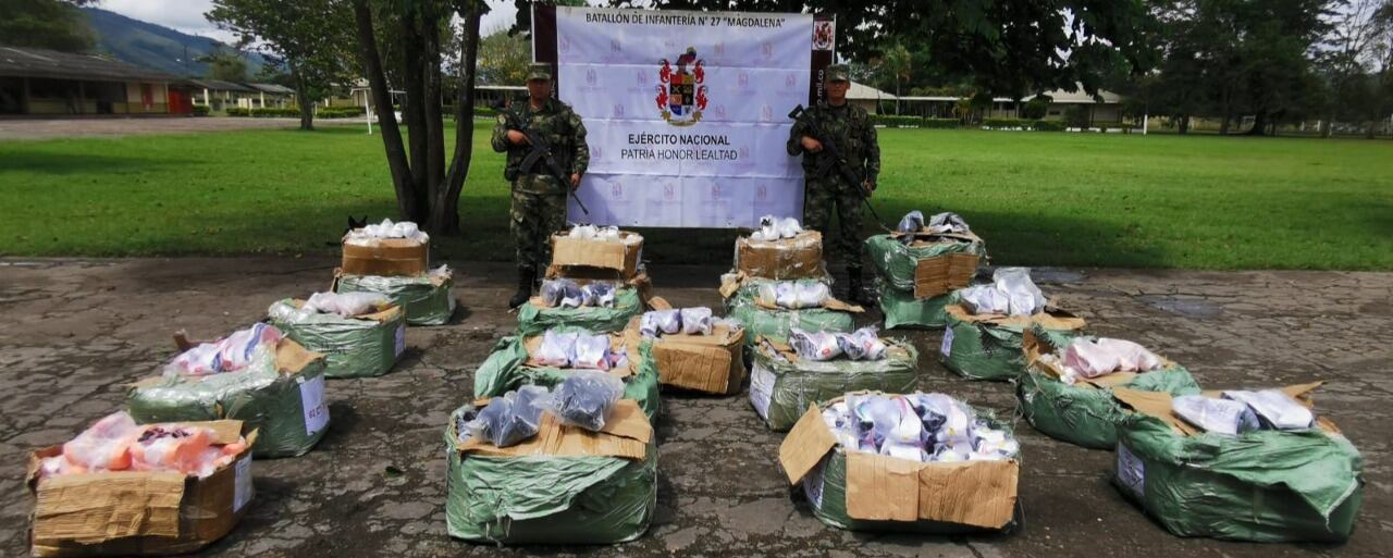 Dentro de los elementos incautados se han podido hallar: elementos de ferretería, ropa, licores, medicamentos, calzados, bisutería, productos de aseo, cigarrillos, licores, alimentos y víveres.