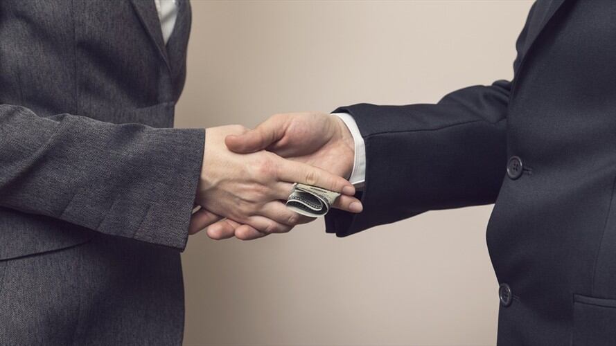 Denuncian que abogado de Roberto Prieto se habría apoderado de la Ladrillera Superior. Foto: Getty Images