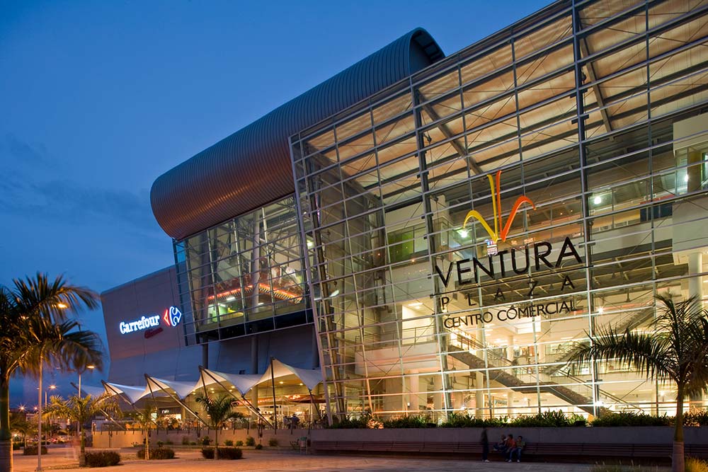 Anuncian ampliación de Centro Comercial / Foto Urbanum