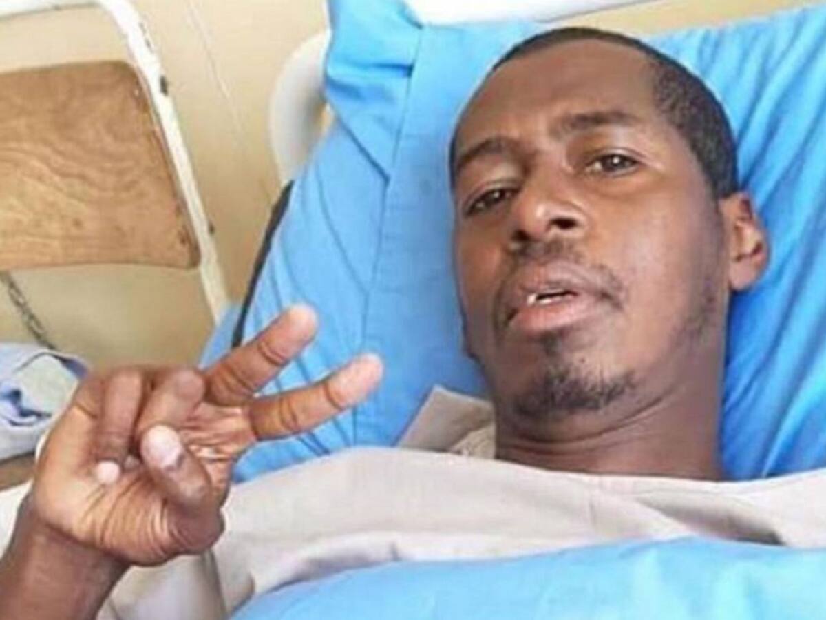 “A mi hijo me lo dejaron morir”: madre de Alexander Balanta