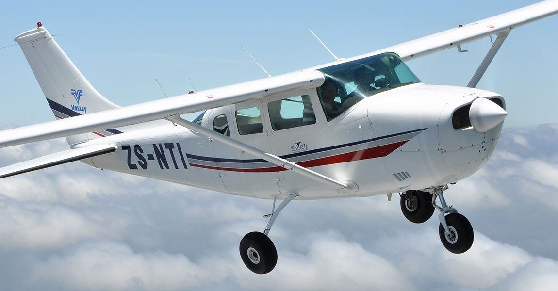 Aeronave de tipo c-206 similar a que se perdió entere Guaviare y Caquetá