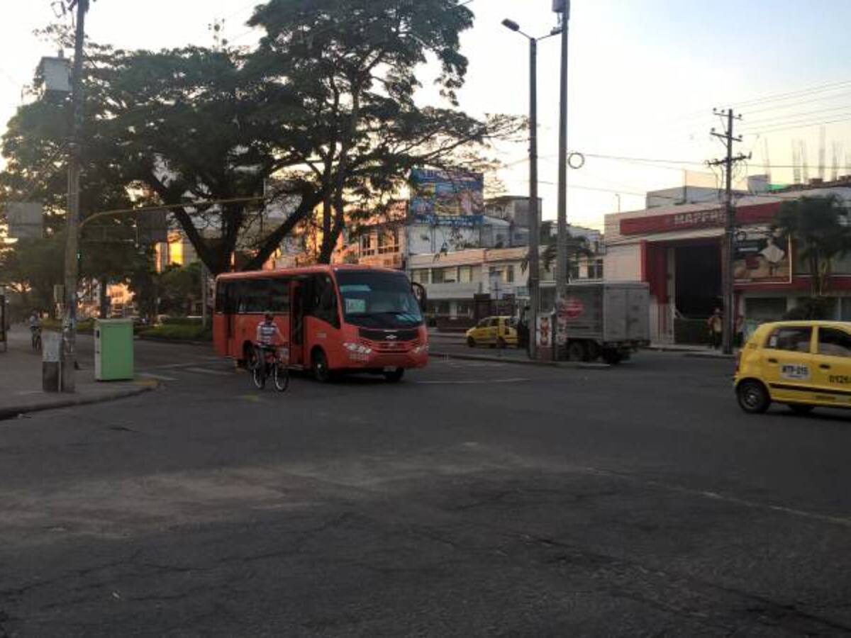 Cerca de 200 busetas no circulan hoy en Ibagué