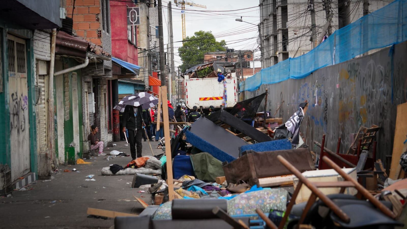 24 cambuches desmontados y 110 armas incautadas en operativo en San Bernardo y Tercer Milenio. Foto: suministrada.