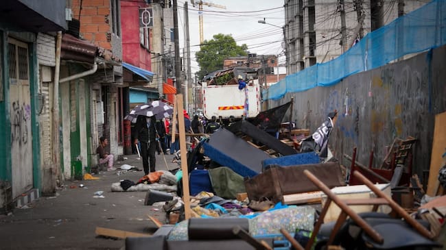 24 cambuches desmontados y 110 armas incautadas en operativo en San Bernardo y Tercer Milenio. Foto: suministrada.