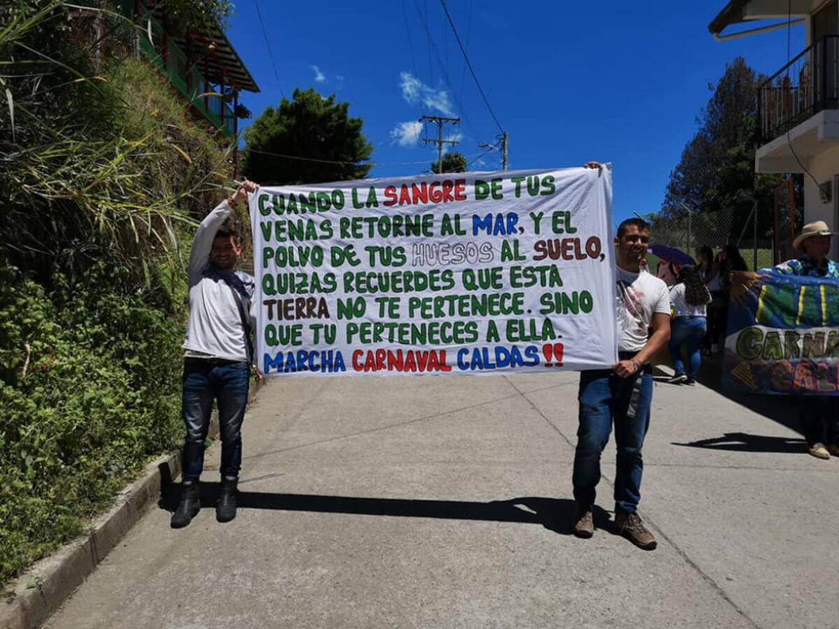 Las calles de salento y la marcha contra la mega minería