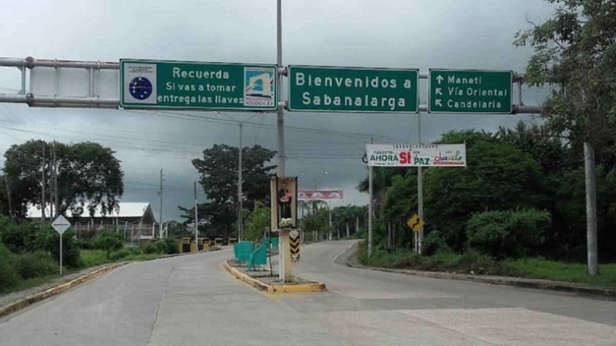 "Todo fue por $15.000": Hombre que habría sido golpeado por policías