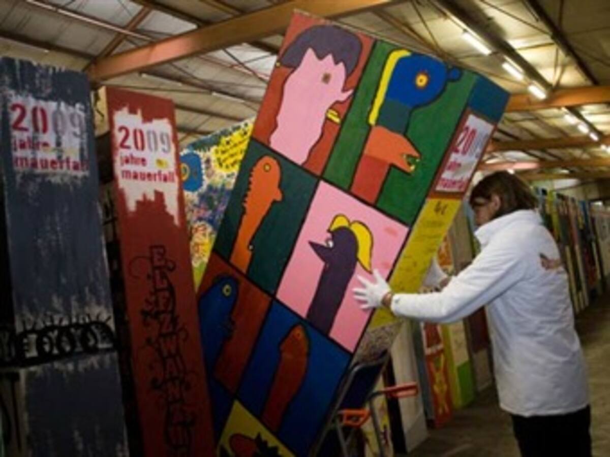 Gigantesco dominó simbolizará la caída del muro de Berlín
