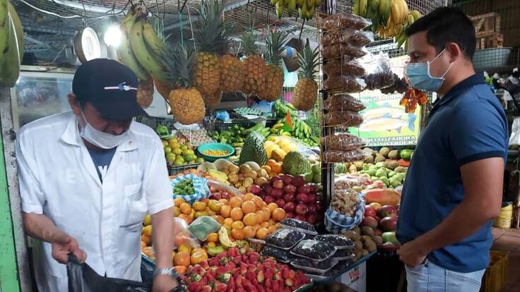 Plazas de mercado no abrirán el 1 de enero