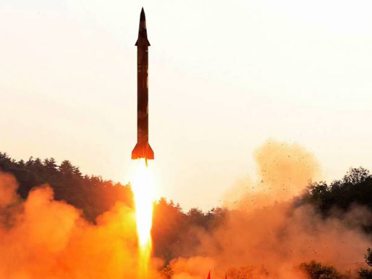 Corea del Norte lanzó un nuevo misil
