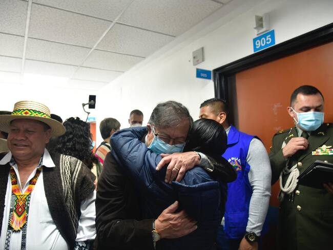 Presidente Gustavo Petro en el hospital militar en Bogotá / Presidencia.