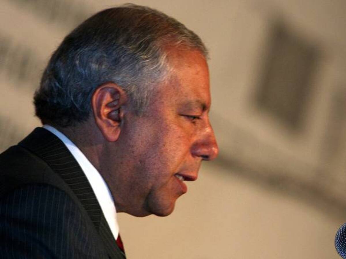 Es imperioso reformar el reglamento de la CSJ: ex magistrado José Roberto Herrera