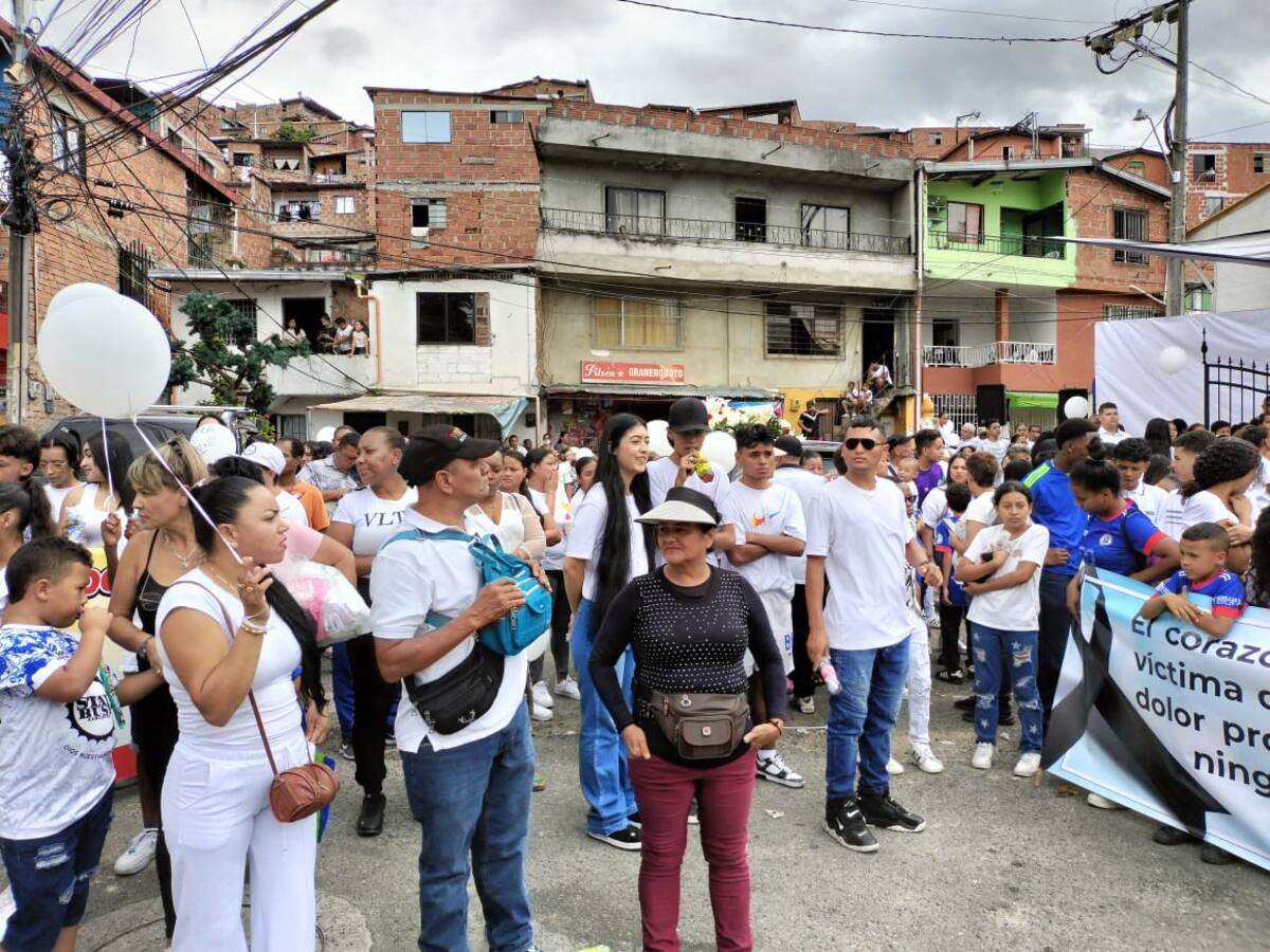 Este miércoles fue el último adiós para Alexis; comunidad pide justicia para este caso.
