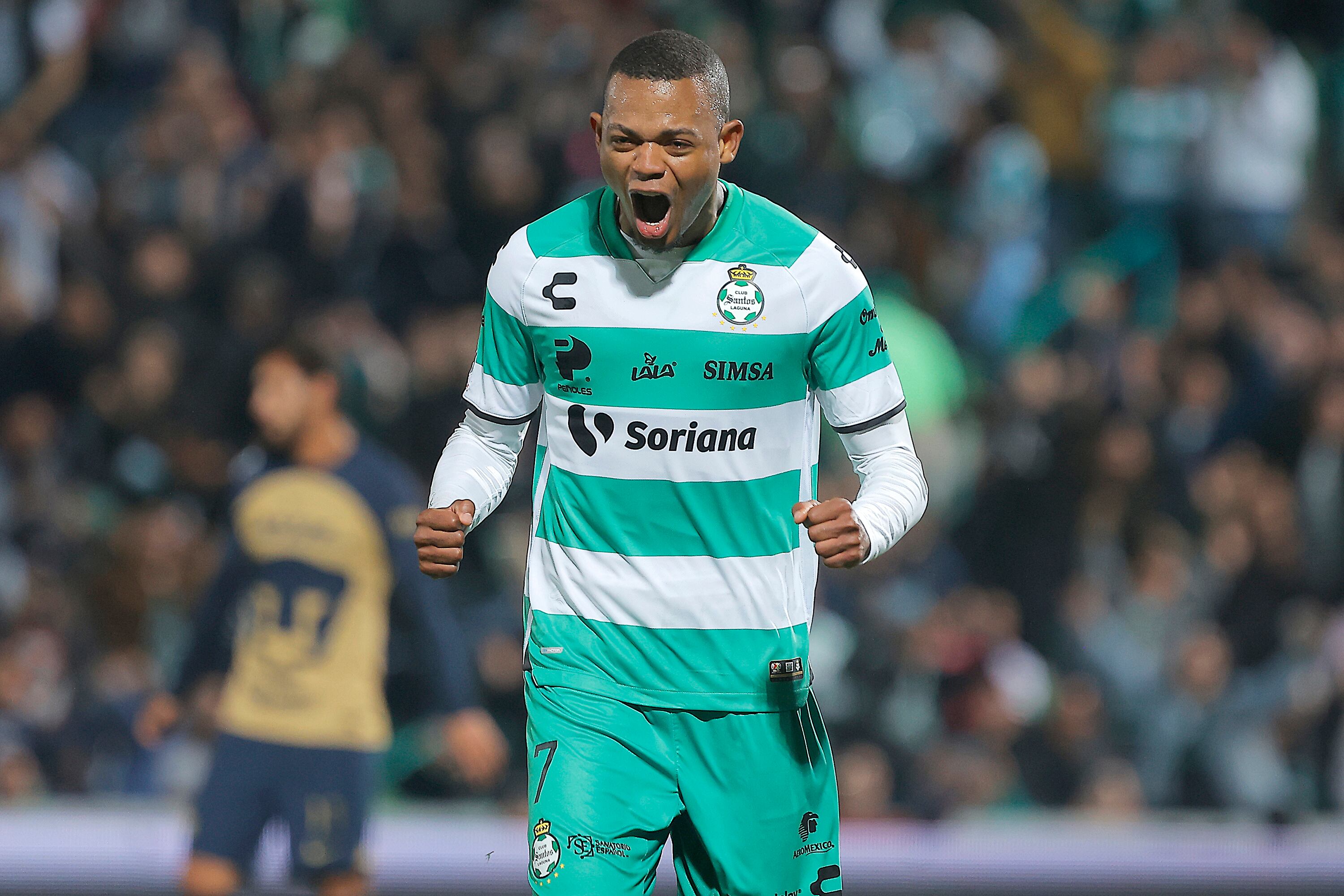 Harold Preciado anotó en la goleada de Santos Laguna. (Photo by Manuel Guadarrama/Getty Images)