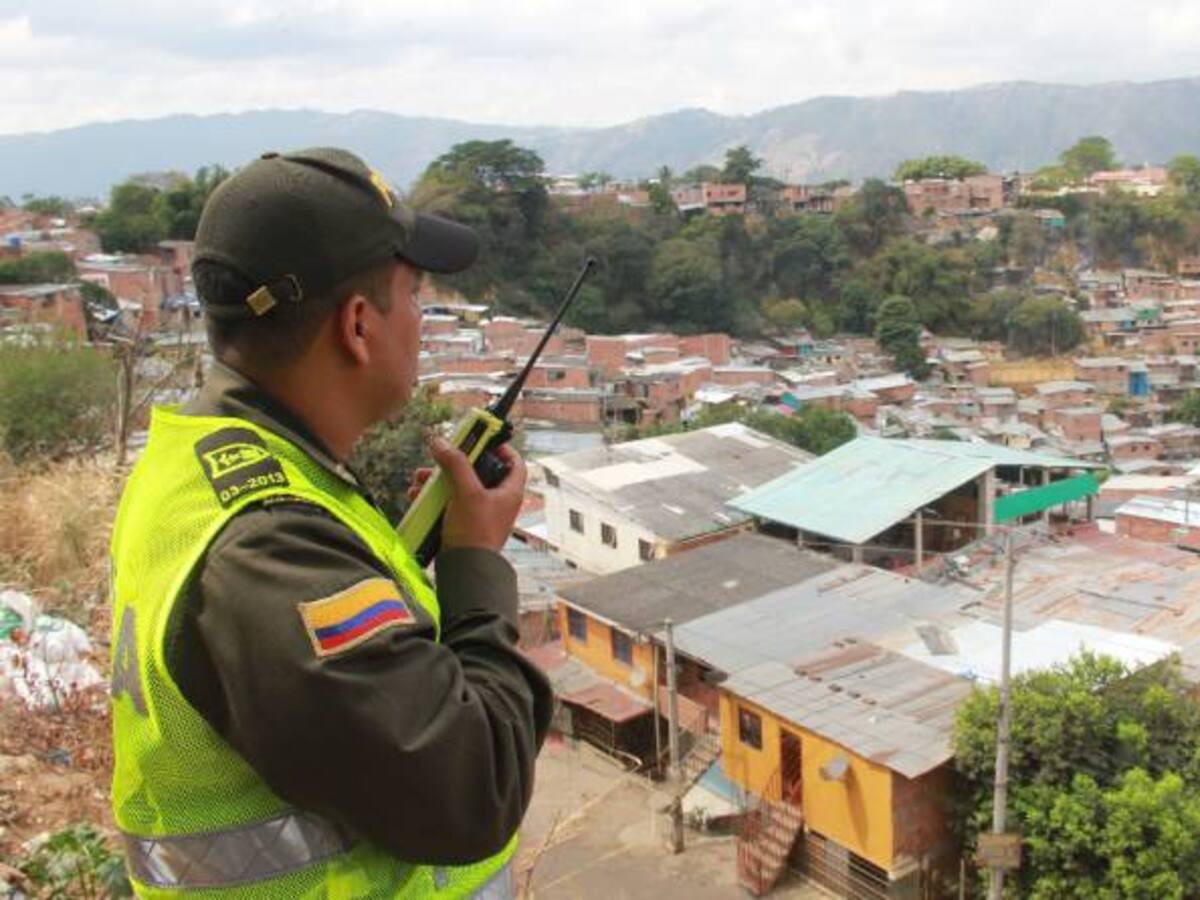 Policía presenta un balance positivo en la noche de las velitas