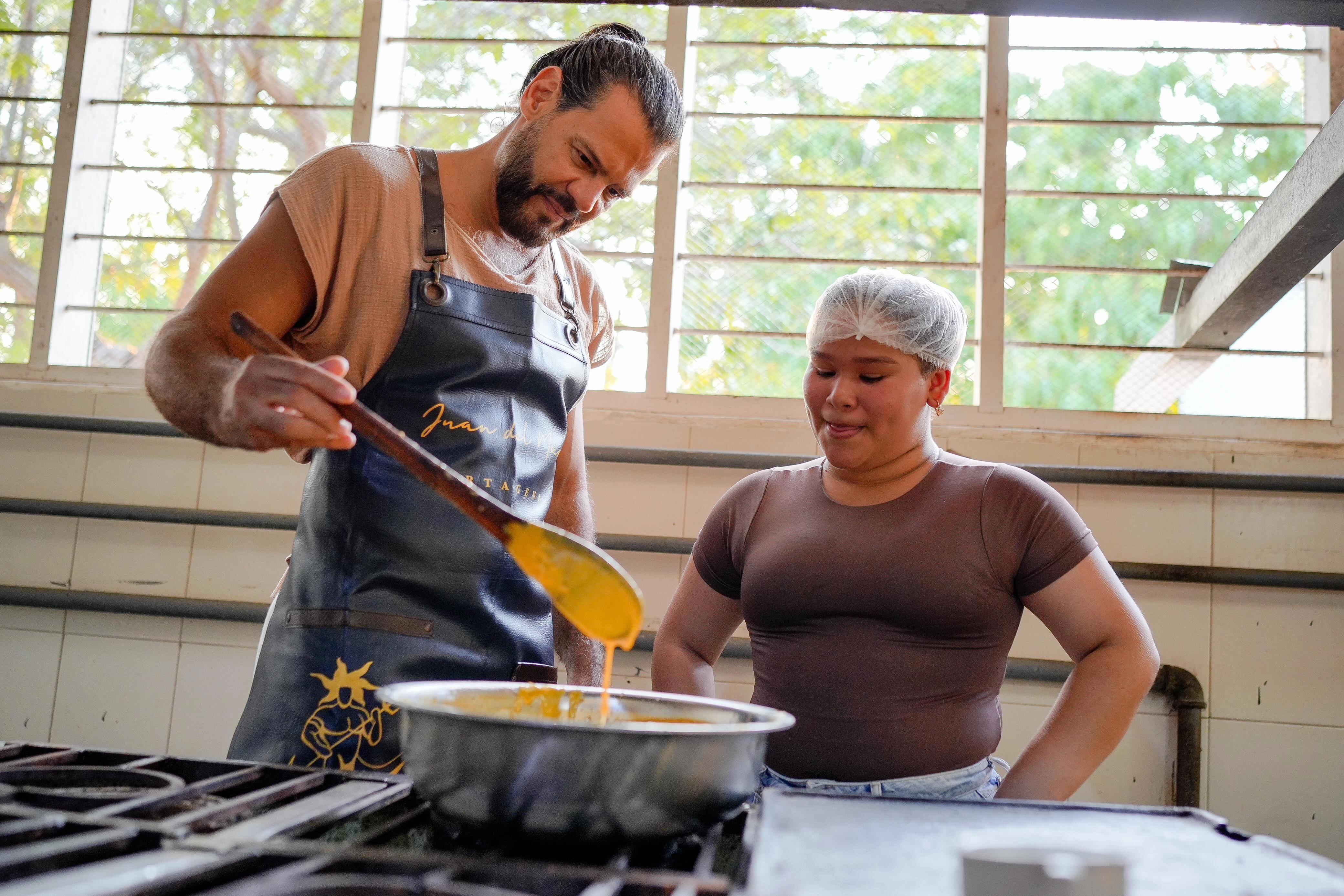 Beneficiarias de Matié fortalecen sus saberes gastronómicos con Juan del Mar