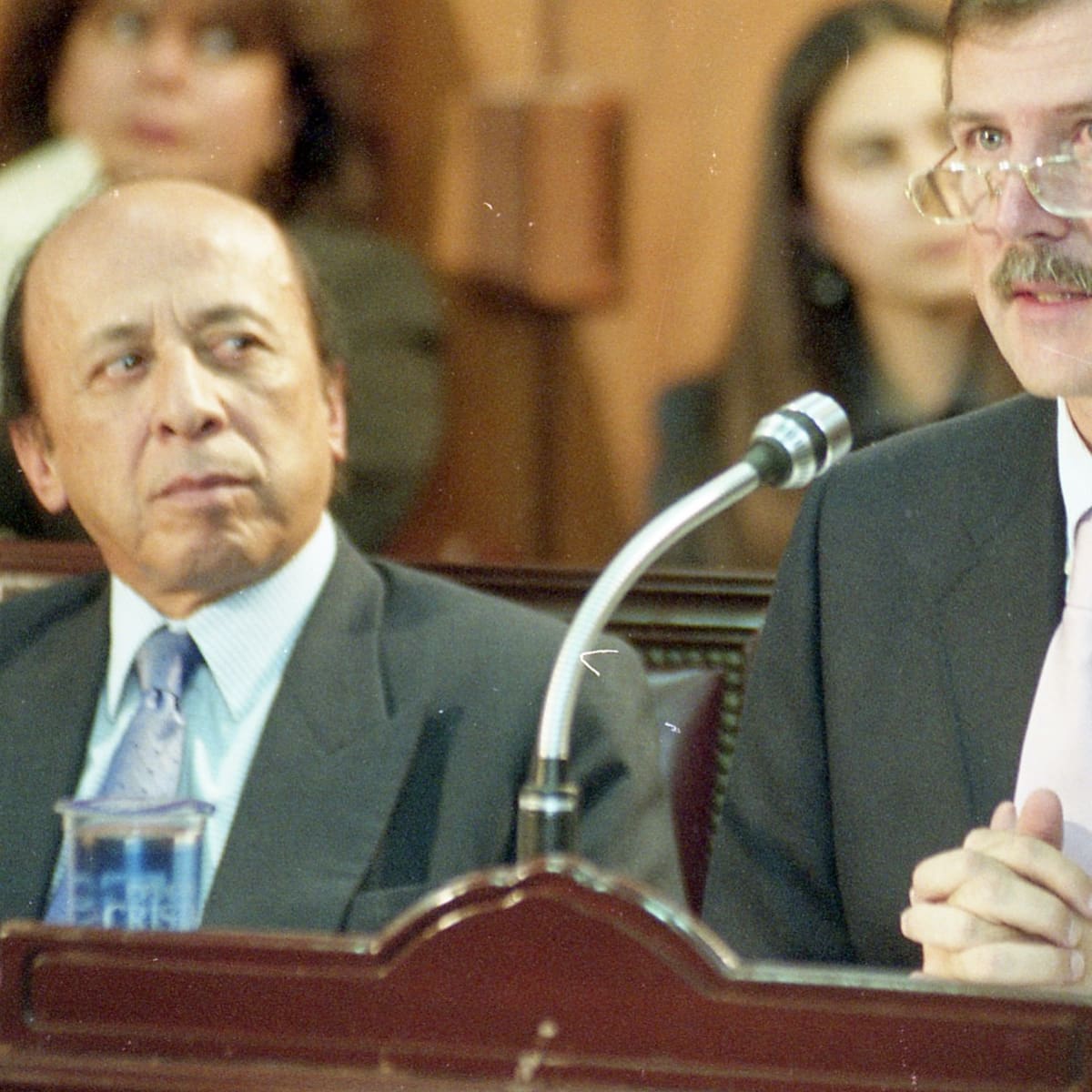 Trayectoria de Alfonso Lizarazo, creador de Sábados Felices, en la política: fue senador del país