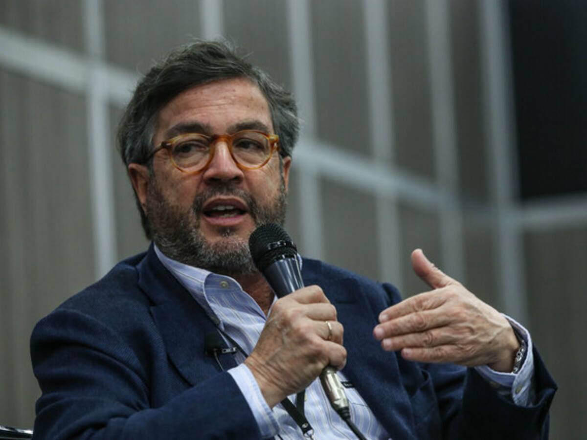 Alberto Moreno analizó relaciones de Colombia con EEUU por Ruta de la Seda: “una situación delicada”