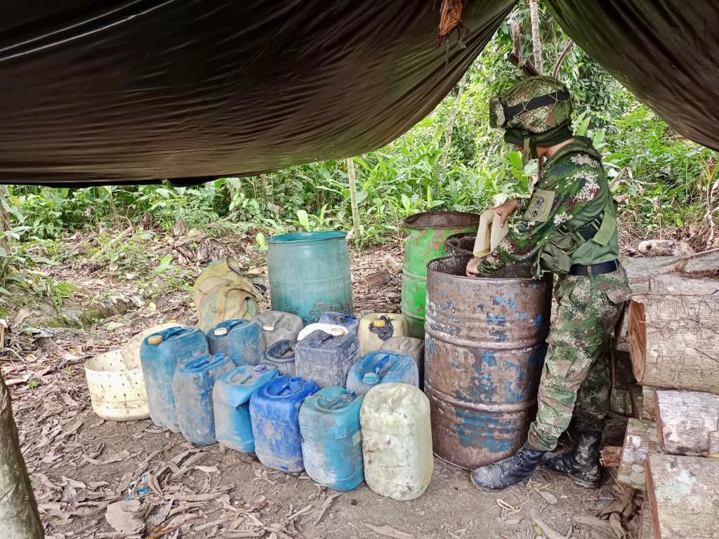 Destrucción de laboratorio de cocaína en el Chocó, 2022. Foto: Colprensa