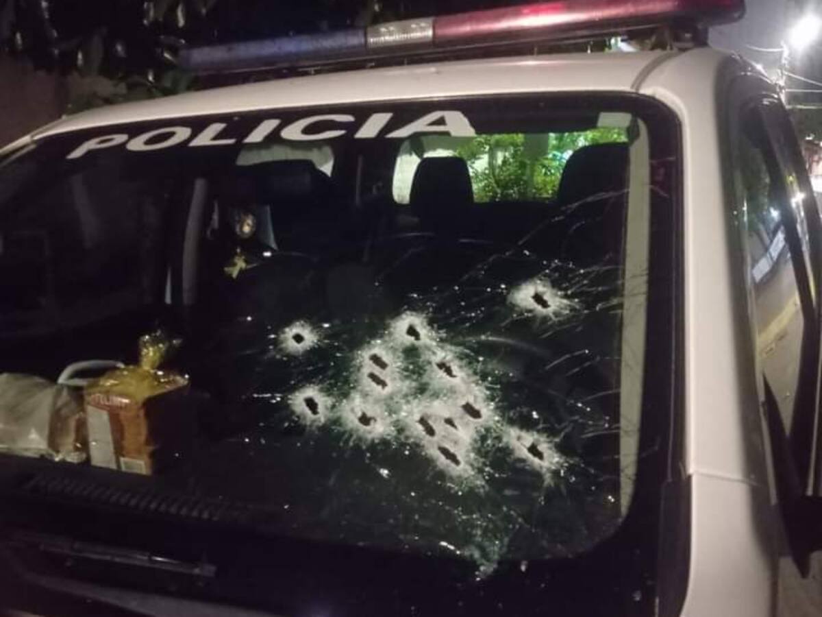 Un patrullero herido de la policía dejo al parecer hostigamiento al municipio de Tesalia