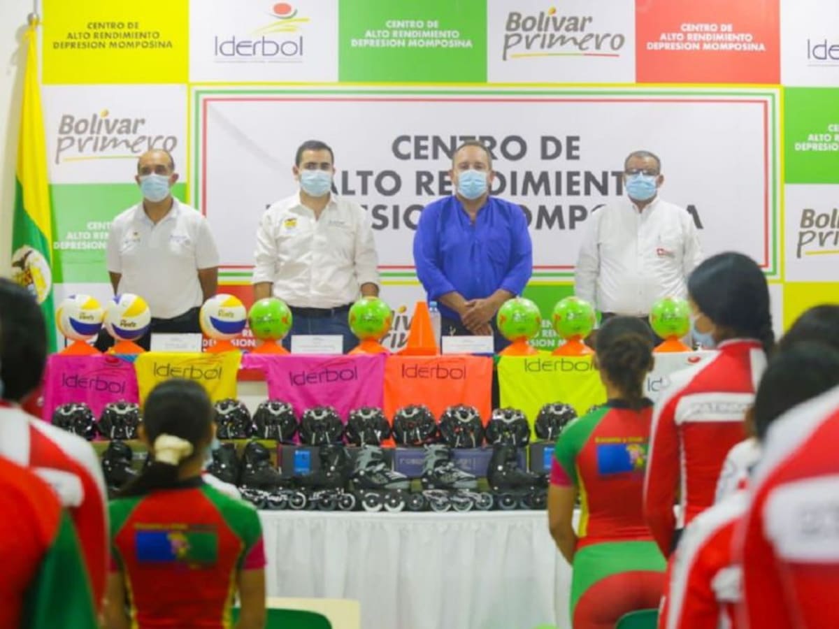 200 deportistas de Mompox recibieron implementos para sus prácticas