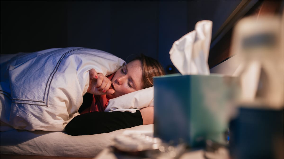 ¿Dormir es el mejor remedio para la gripa? Esto dicen los expertos