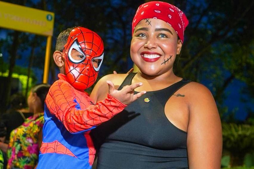 9.000 personas, con el protagonismo de la niñez,  celebraron ‘Érase una vez en el Manglar’