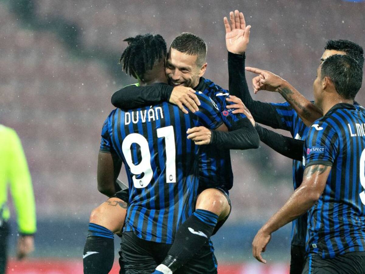 La dupla de atacantes colombianos del Atalanta anota en Champions League