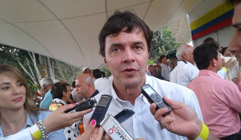 El líder gremial anotó que con Cenicafé se trabaja para la implementación de los modelos tecnológicos que le hagan frente a la poca mano de obra para recoger el café.