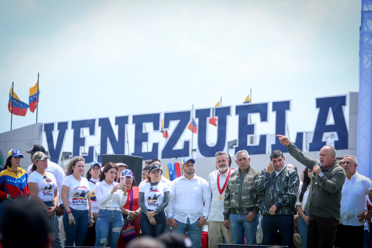 Diosdado Cabello llegó a la frontera colombo-venezolana