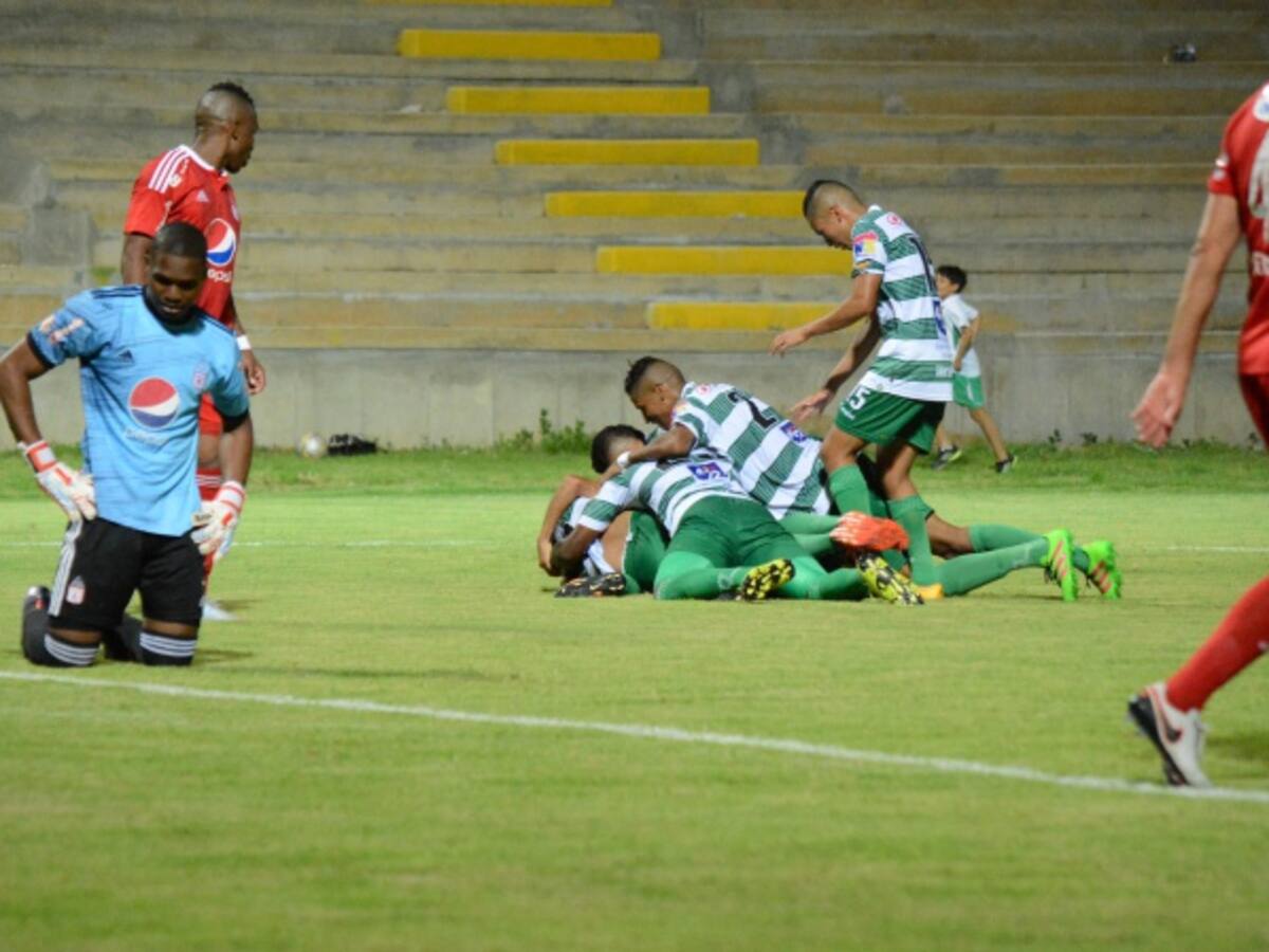 En imágenes: La primera derrota de Hernán Torres al frente del América