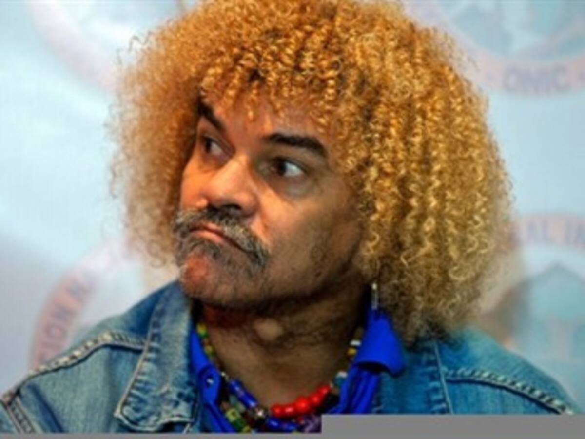 "El Pibe" Valderrama se pintará el pelo de rosado por una buena causa