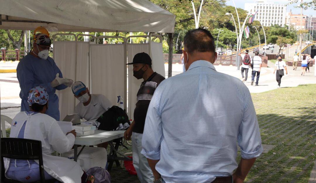 Toma de pruebas gratis en el Boulevar del Río